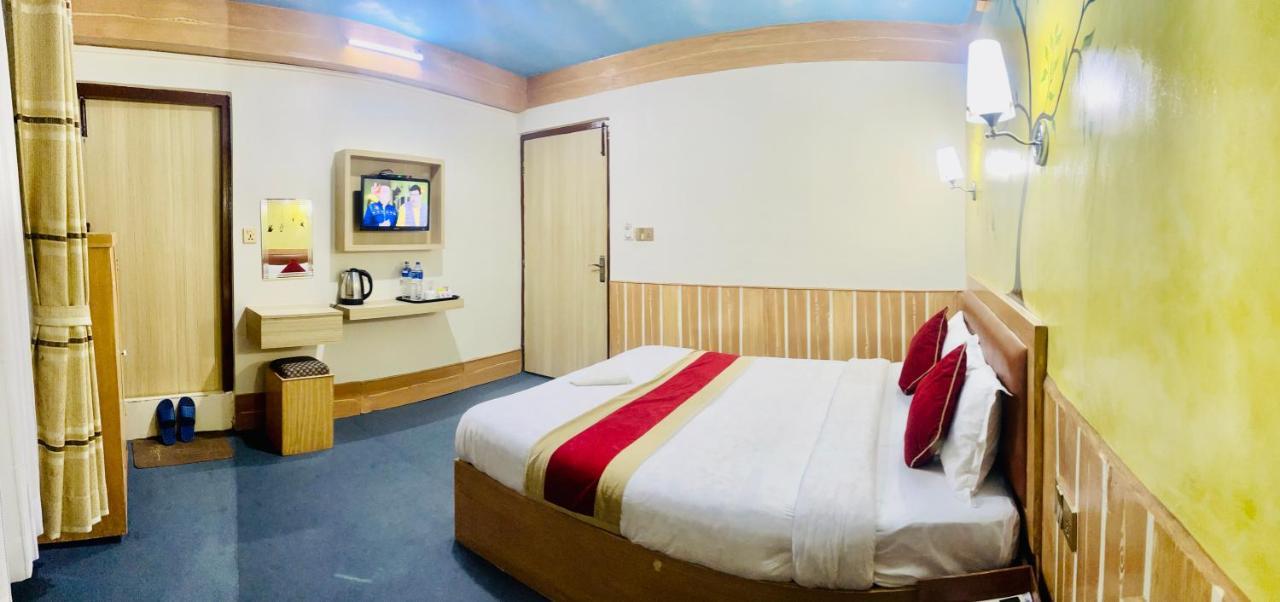 Thamel Seasons Hotel كاتماندو المظهر الخارجي الصورة