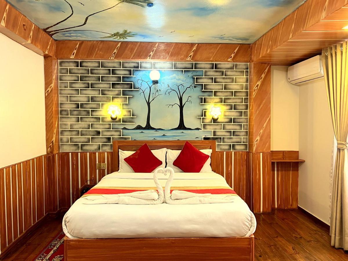 Thamel Seasons Hotel كاتماندو المظهر الخارجي الصورة