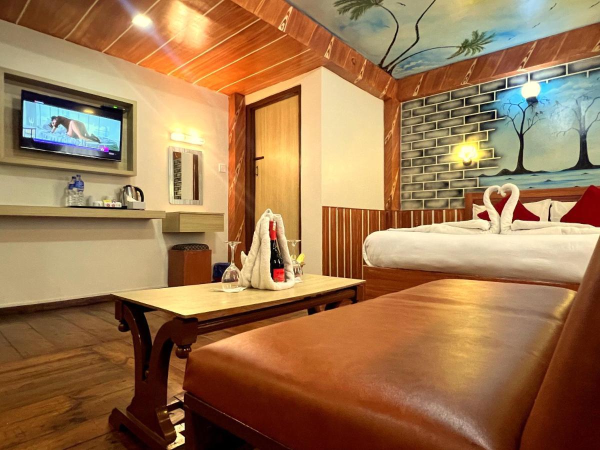 Thamel Seasons Hotel كاتماندو المظهر الخارجي الصورة